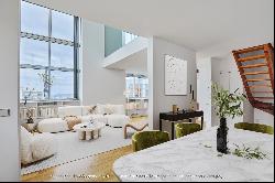 Paris 15th District - A top-floor duplex apartment