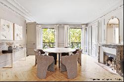 Paris 7th District – St Germain - A 3 bed apartment with a balcony