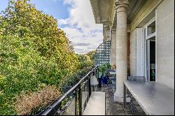 Paris 8th District – An exceptional 4-bed aparment