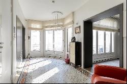 Paris 8th District – A superb 6-bed apartment