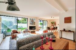 Rueil-Malmaison Golden Triangle – A 4-bed apartment with a 170 sqm garden