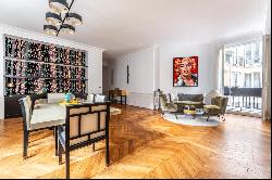 Paris 16th District - A superb 4-bed apartment