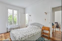 Paris 15th District - A 3-bed apartment