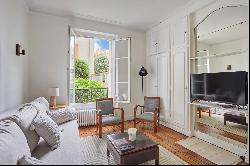 Paris 15th District - A 3-bed apartment