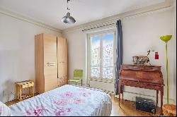 Paris 17th District – A bright 3-bed apartment