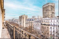 Paris 13th District – A 3-bed family apartment with a balcony