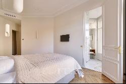 Paris 17th District – A superb 4-bed apartment rented furnished