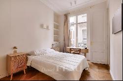 Paris 17th District – A superb 4-bed apartment rented furnished