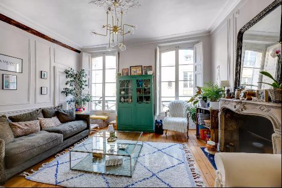 Versailles Saint Louis - A bright and peaceful 2-bed apartment