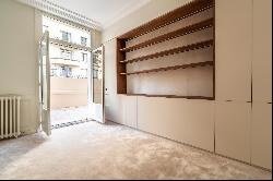 Paris 16th District – Spacious two-room apartment