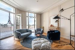 Paris 16th District – Spacious two-room apartment