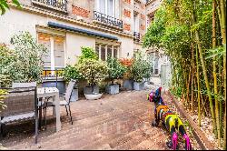 Paris 17th District – A delightful 4-bed apartment with a garden