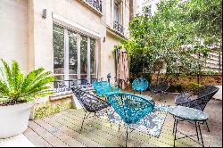 Paris 17th District – A delightful 4-bed apartment with a garden