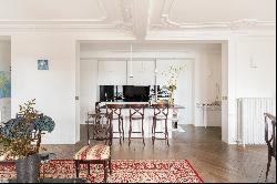 Paris 7th District - An ideal pied a terre