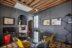 Paris 7th District –  A spacious 4-bed apartment