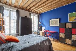 Paris 7th District –  A spacious 4-bed apartment