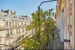 Paris 8th District -  An ideal pied a terre