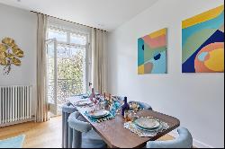 Paris 8th District – A renovated 4-bed apartment