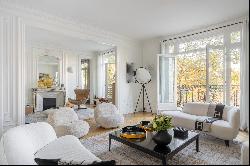 Paris 5th District – A 4-bed apartment enjoying a lovely view