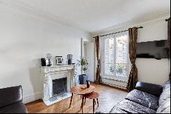 Sale - Apartment Paris 4th (Saint-Merri)