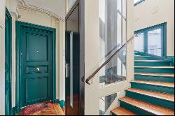 Sale - Apartment Paris 4th (Saint-Merri)