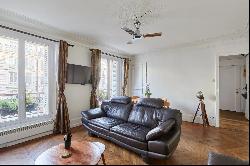 Sale - Apartment Paris 4th (Saint-Merri)