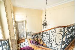 Paris 4th District – A superb pied a terre