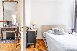 Paris 4th District – A superb pied a terre