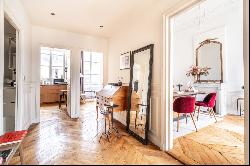 Paris 4th District – A superb pied a terre