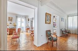 Paris 16th District – A 4/5 bed apartment