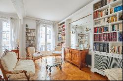 Paris 16th District – A 4/5 bed apartment