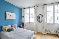 Paris 6th District - Saint Germain des Prés, terrace, two bedrooms.