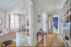 Paris 7th District – A 4-bed family apartment