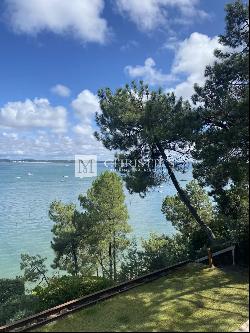 Bassin d' Arcachon, Cap Ferret in 1st line. 60 kms from Bordeaux City