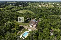 Cognac - Magnificent chateau with panoramic views