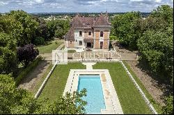 Cognac - Magnificent chateau with panoramic views