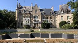 For sale characterful 19th-century castle with a private chapel between Bourges and Nevers