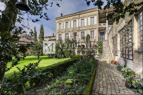 Magnificent mansion with breathtaking views over the Dordogne