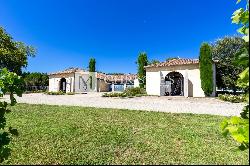 For sale rare and beautiful lifestyle vineyard estate on the banks of the Dordogne River 