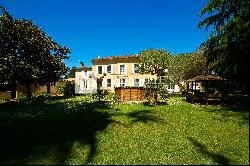 Attractive 10-hectare vineyard estate with 2 houses - AOC Castillon Côtes de Bordeaux