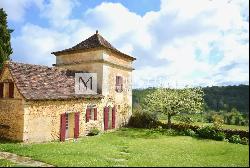 Historic restored woodland estate + pool & 10 hectares of land nr Bergerac