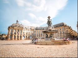 Bordeaux / Private mansion with garden and swimming pool