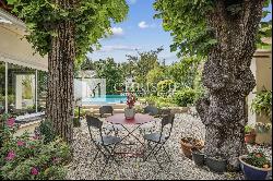 Bordeaux Saint-Genès - Mansion with pool and garage