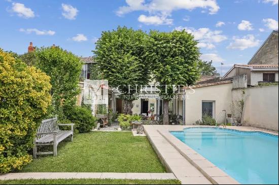 Bordeaux Saint-Genes - Mansion with pool and garage