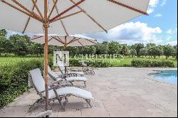 Enhanced fortified domaine featuring a secondary residence, pool, and 86 acres of land