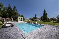 For sale, Elegant 17th Century Chartreuse in the Périgord Vert