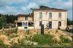 Saucautd - 30 min. from Bordeaux - property with a large plot