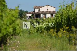 Magnificent turnkey vineyard estate for sale - AOC Côtes de Duras with wine stock included