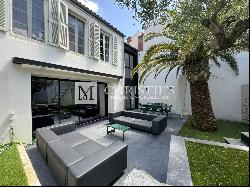 Remarkable contemporary house with garage in the heart of La Rochelle town centre