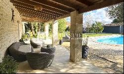 Exceptional property with outbuildings and swimming pool, Nieulle-sur-Seudre